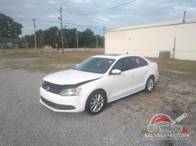 3VWD07AJ3EM380096 2014 VOLKSWAGEN JETTA photo no. 2