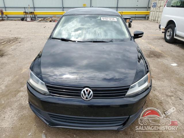 3VWD07AJ8EM222563 2014 VOLKSWAGEN JETTA photo no. 5
