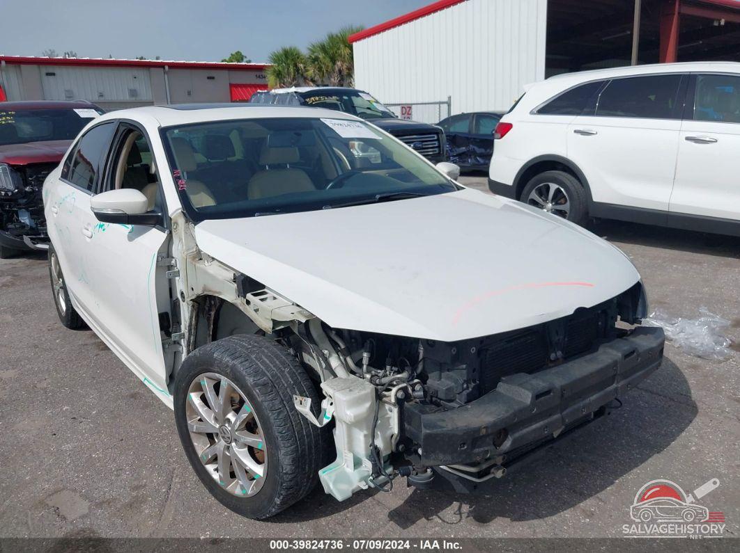 3VWD17AJ4EM385627 2014 VOLKSWAGEN JETTA photo no. 10