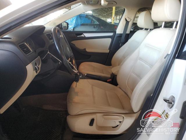 3VWD17AJ7EM226861 2014 VOLKSWAGEN JETTA photo no. 7