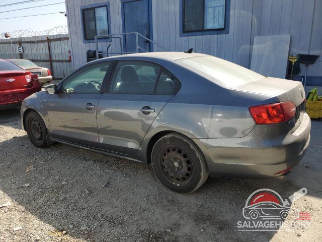3VWD17AJ7EM396637 2014 VOLKSWAGEN JETTA photo no. 2