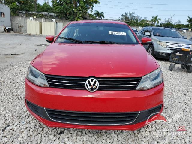 3VWD17AJ7EM398937 2014 VOLKSWAGEN JETTA photo no. 5
