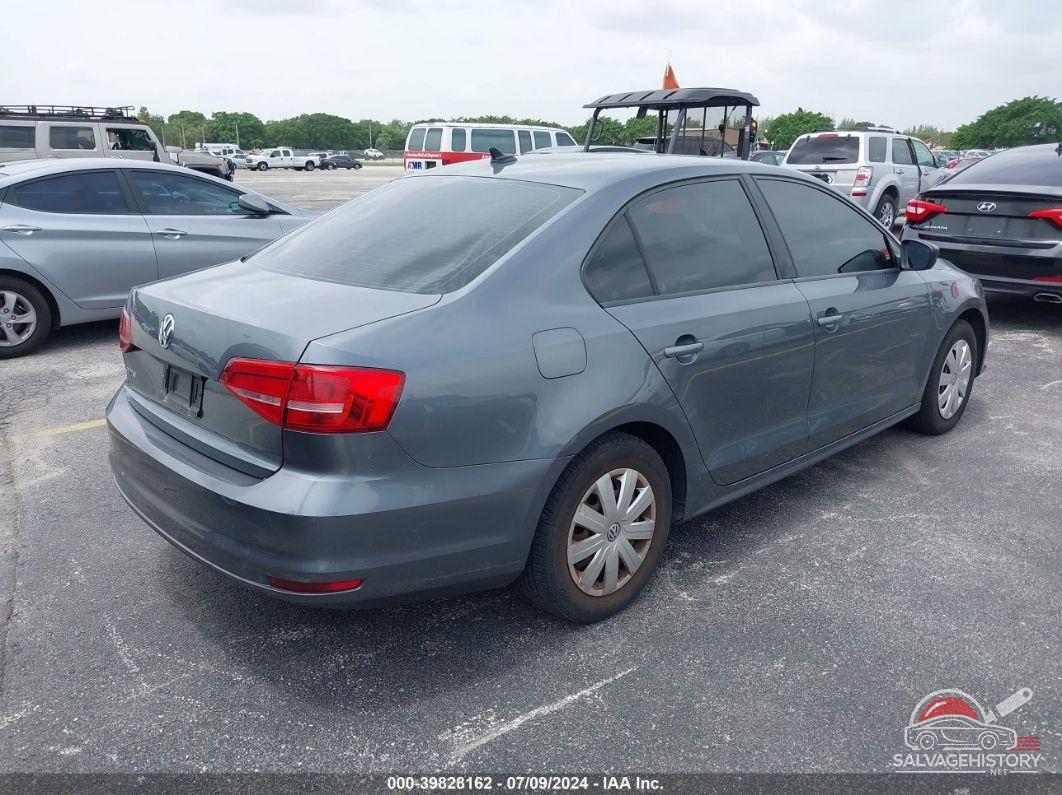 3VW1K7AJ3FM408560 2015 VOLKSWAGEN JETTA photo no. 4