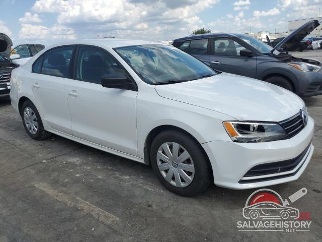 3VW2K7AJ1FM281277 2015 VOLKSWAGEN JETTA photo no. 4