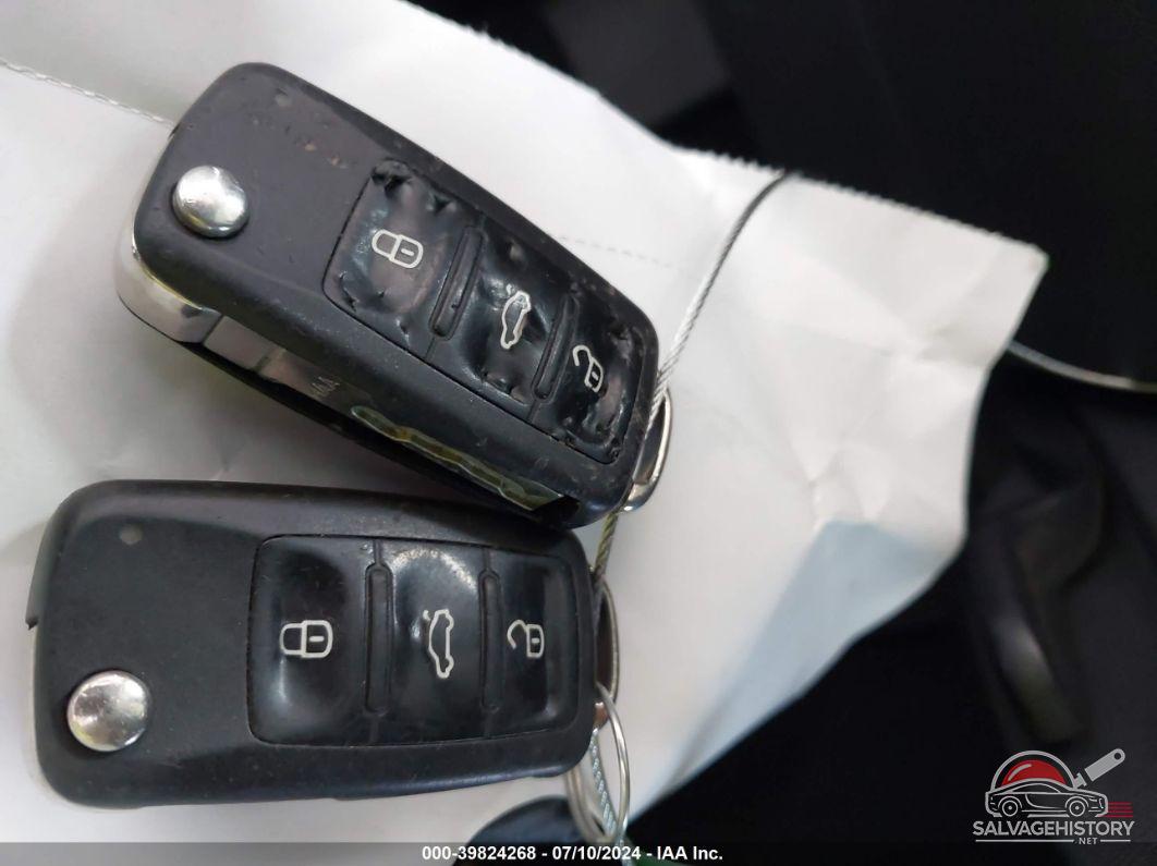 3VW2K7AJ7FM201819 2015 VOLKSWAGEN JETTA photo no. 11