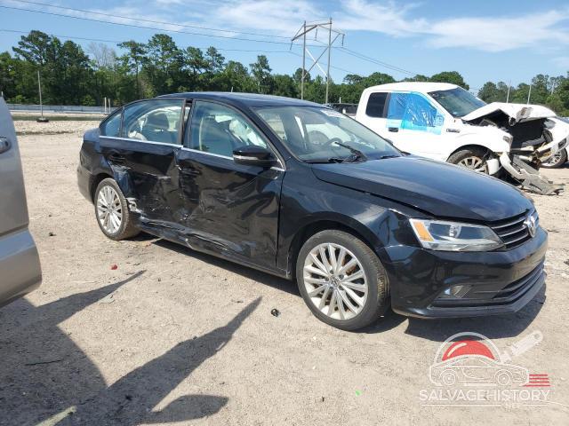 3VWD07AJ0FM214927 2015 VOLKSWAGEN JETTA photo no. 4