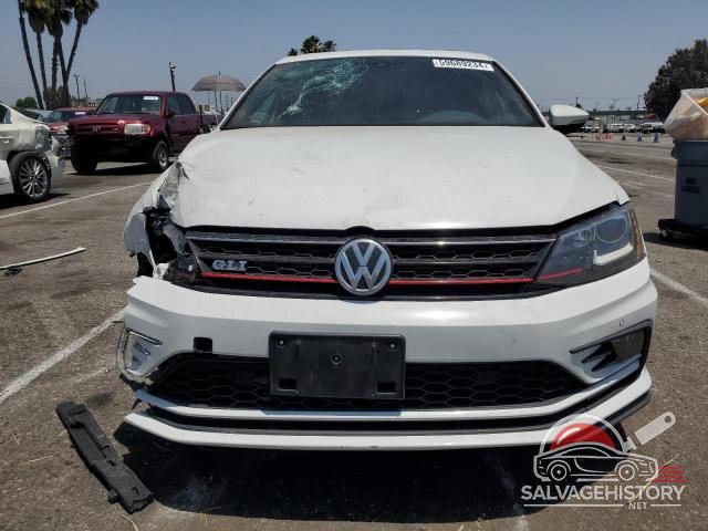 3VW4T7AJ1GM398512 2016 VOLKSWAGEN JETTA photo no. 5