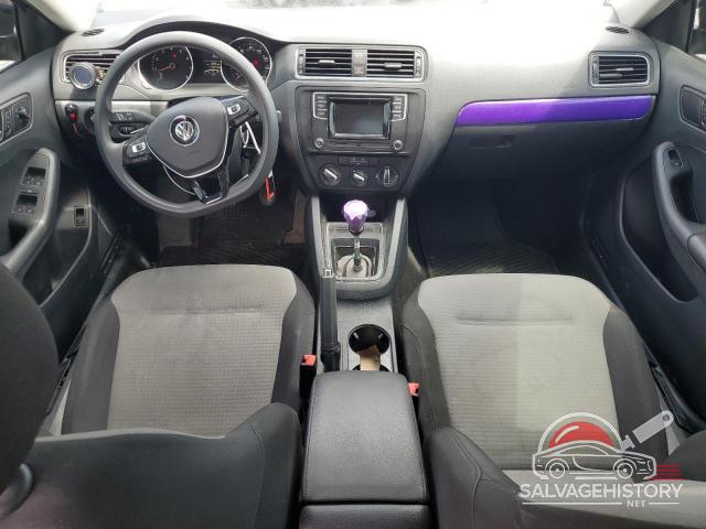 3VW167AJ4HM329504 2017 VOLKSWAGEN JETTA photo no. 8