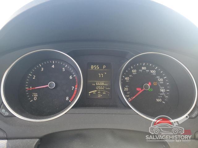 3VW2B7AJ4HM247692 2017 VOLKSWAGEN JETTA photo no. 9