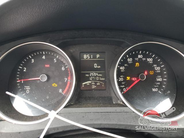 3VW2B7AJ8HM320627 2017 VOLKSWAGEN JETTA photo no. 9