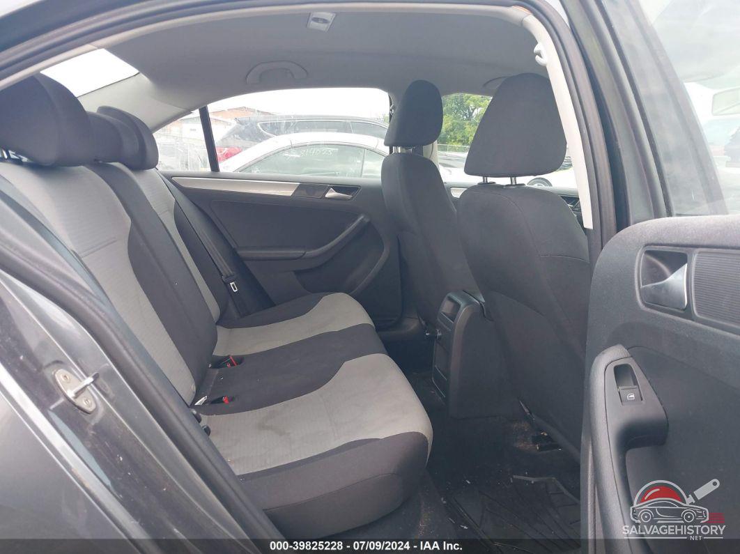 3VW2B7AJXHM394972 2017 VOLKSWAGEN JETTA photo no. 8