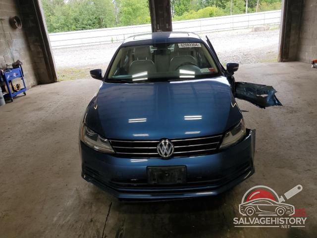 3VWDB7AJ2HM411076 2017 VOLKSWAGEN JETTA photo no. 5