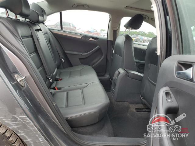 3VWDB7AJ4HM234868 2017 VOLKSWAGEN JETTA photo no. 10