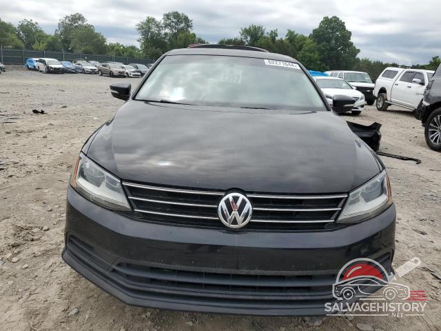 3VWDB7AJ4HM381305 2017 VOLKSWAGEN JETTA photo no. 5