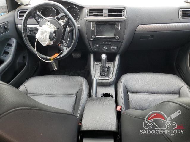 3VWDB7AJ7HM276399 2017 VOLKSWAGEN JETTA photo no. 8