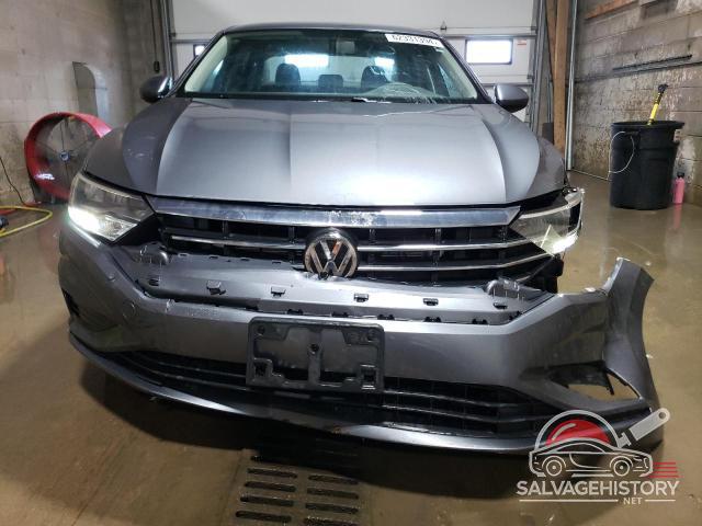 3VWC57BU7KM179853 2019 VOLKSWAGEN JETTA photo no. 5