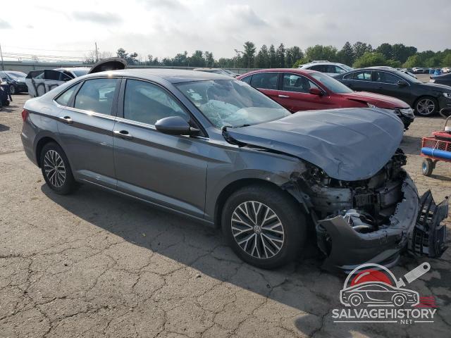 3VWC57BUXKM080377 2019 VOLKSWAGEN JETTA photo no. 4