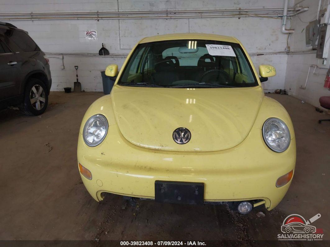 3VWCA21C7YM421752 2000 VOLKSWAGEN NEW BEETLE photo no. 6