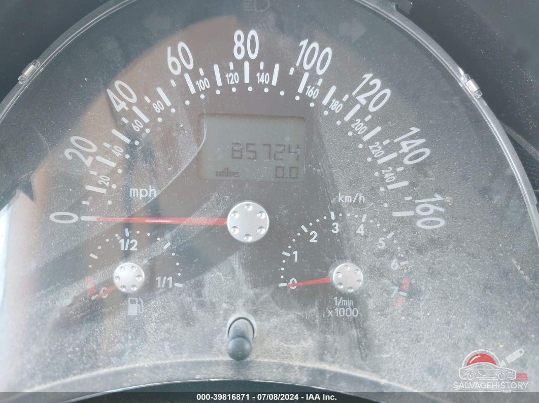 3VWCD31Y64M324741 2004 VOLKSWAGEN NEW BEETLE photo no. 7