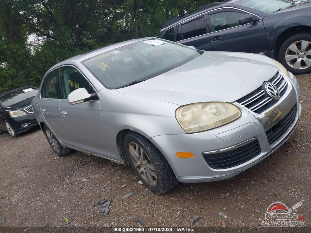 3VWSF71KX5M632957 2005 VOLKSWAGEN NEW JETTA photo no. 1
