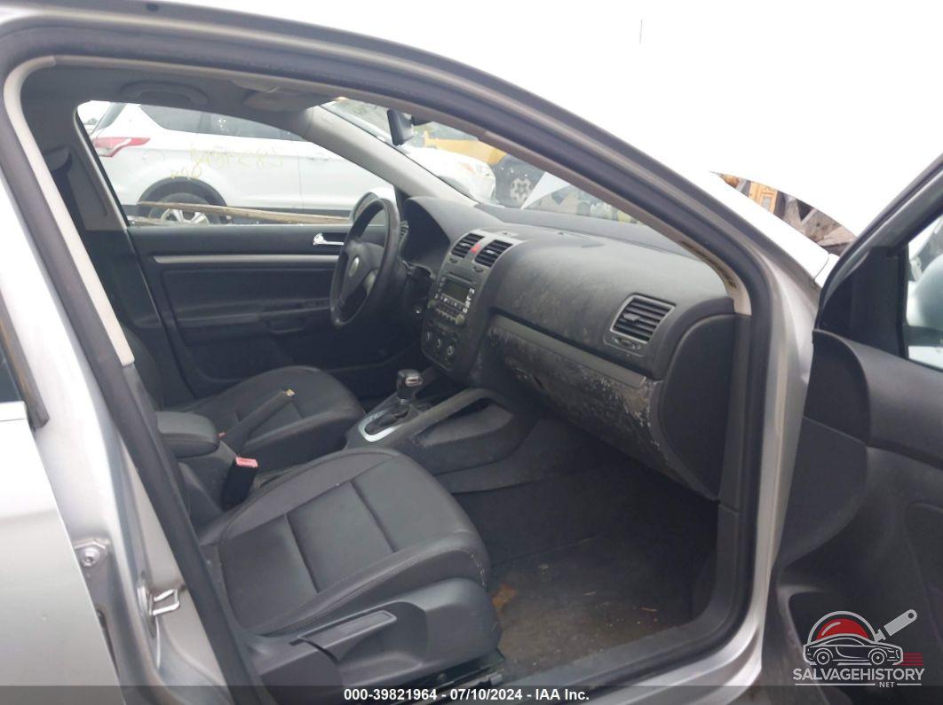 3VWSF71KX5M632957 2005 VOLKSWAGEN NEW JETTA photo no. 5
