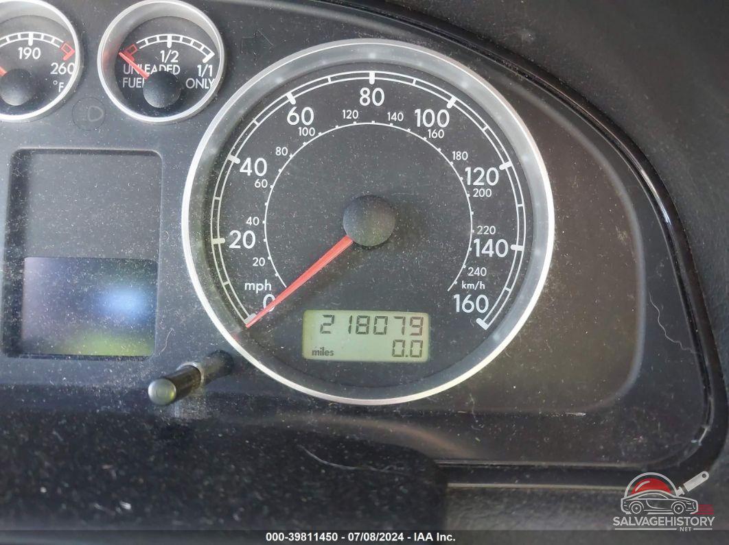 WVWVD63B01E247503 2001 VOLKSWAGEN PASSAT photo no. 7