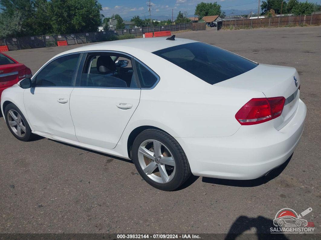 1VWBH7A32CC049249 2012 VOLKSWAGEN PASSAT photo no. 3