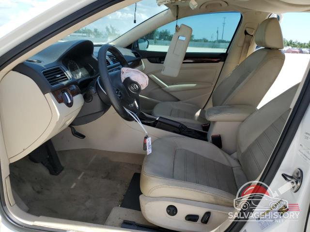 1VWCP7A31CC059875 2012 VOLKSWAGEN PASSAT photo no. 7