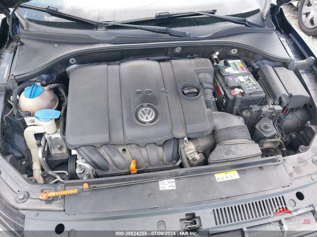 1VWBH7A32DC066201 2013 VOLKSWAGEN PASSAT photo no. 10