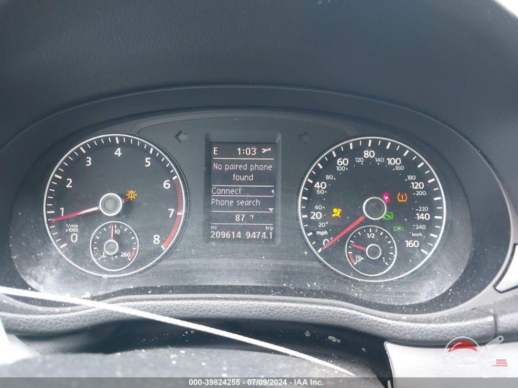 1VWBH7A32DC066201 2013 VOLKSWAGEN PASSAT photo no. 7