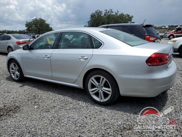 1VWBS7A37EC053981 2014 VOLKSWAGEN PASSAT photo no. 2