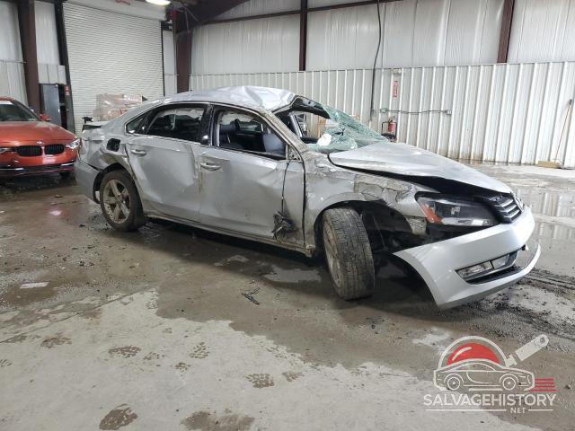 1VWAS7A31FC104422 2015 VOLKSWAGEN PASSAT photo no. 4