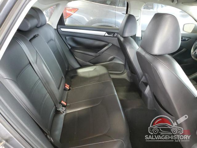 1VWAT7A34FC081361 2015 VOLKSWAGEN PASSAT photo no. 10
