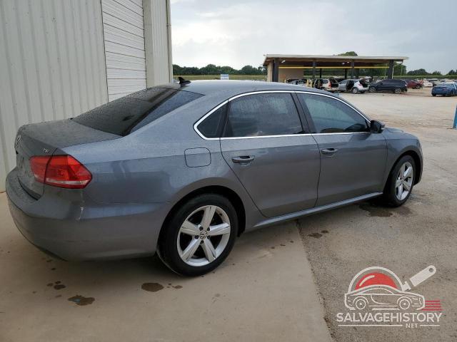 1VWAT7A34FC081361 2015 VOLKSWAGEN PASSAT photo no. 3