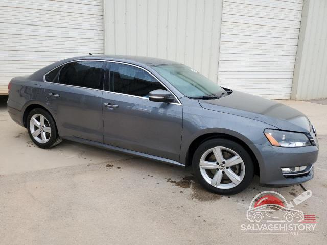 1VWAT7A34FC081361 2015 VOLKSWAGEN PASSAT photo no. 4
