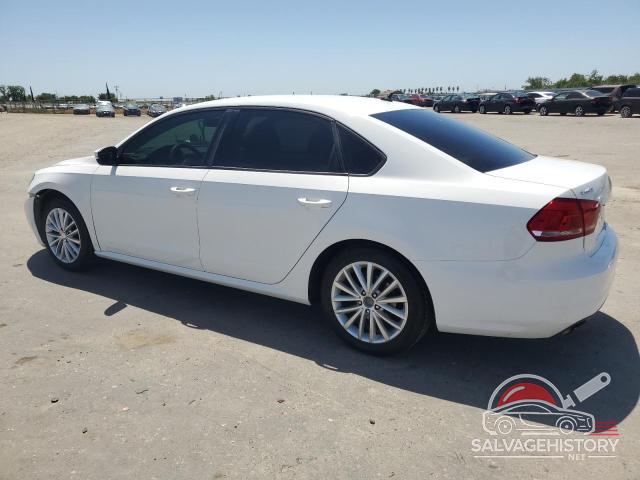 1VWAT7A3XFC077430 2015 VOLKSWAGEN PASSAT photo no. 2