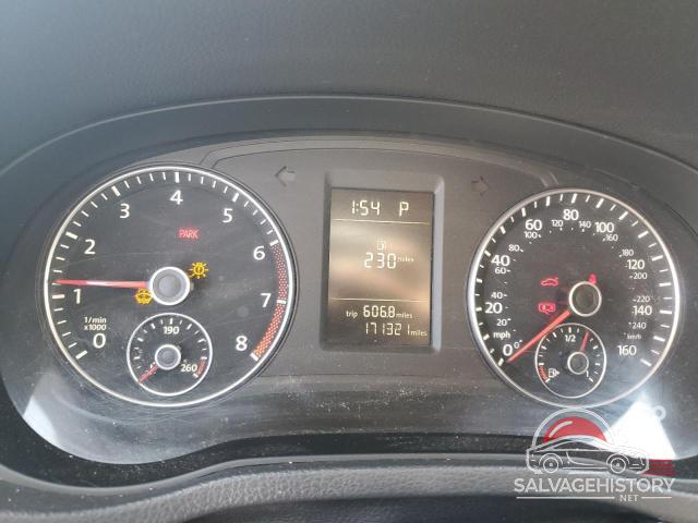 1VWAT7A3XFC077430 2015 VOLKSWAGEN PASSAT photo no. 9