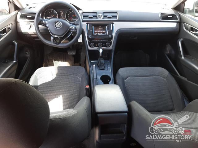 1VWAT7A39HC032224 2017 VOLKSWAGEN PASSAT photo no. 8