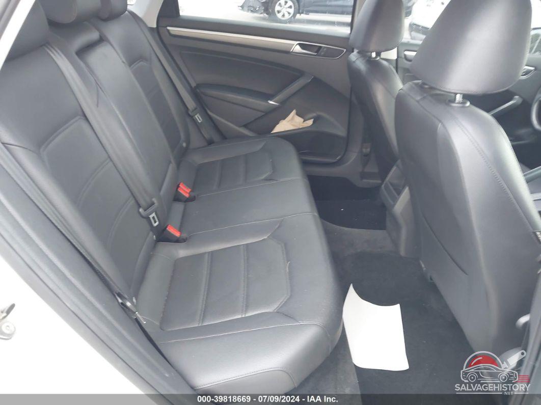 1VWDT7A30HC005880 2017 VOLKSWAGEN PASSAT photo no. 8