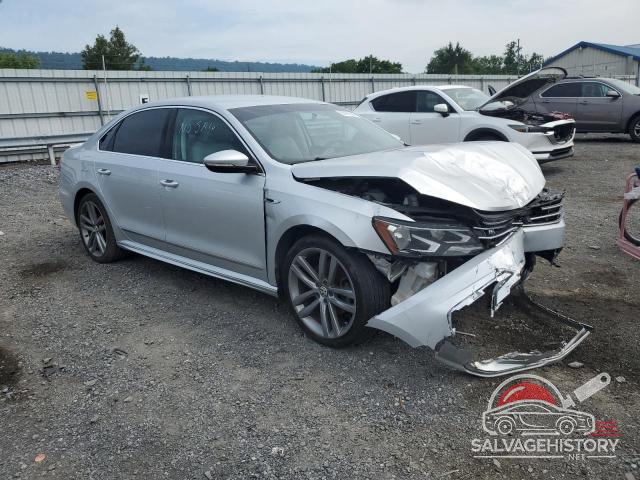 1VWDT7A32HC044261 2017 VOLKSWAGEN PASSAT photo no. 4