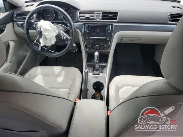 1VWDT7A32HC044261 2017 VOLKSWAGEN PASSAT photo no. 8