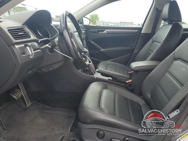 1VWDT7A35HC037983 2017 VOLKSWAGEN PASSAT photo no. 7