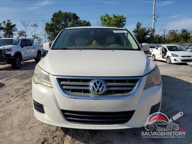 2V4RW3D1XAR296412 2010 VOLKSWAGEN ROUTAN photo no. 5