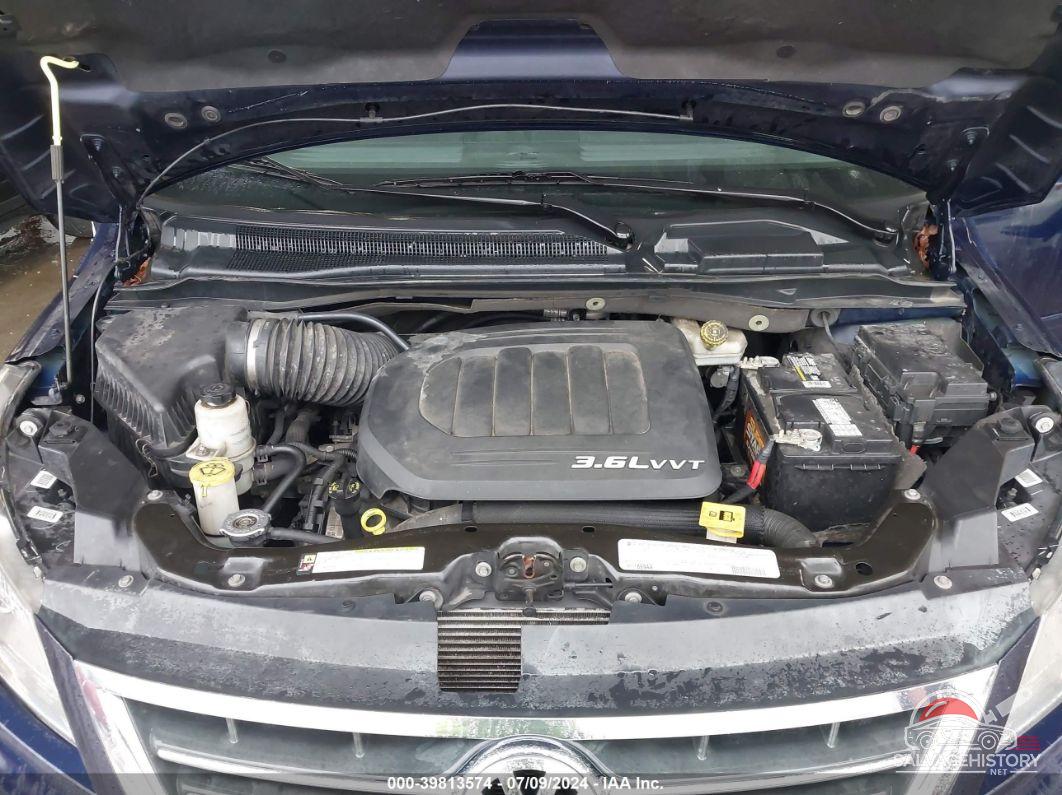 2C4RVABG2CR354945 2012 VOLKSWAGEN ROUTAN photo no. 10
