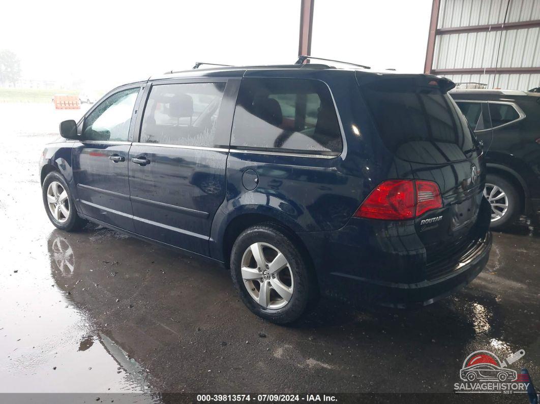 2C4RVABG2CR354945 2012 VOLKSWAGEN ROUTAN photo no. 3