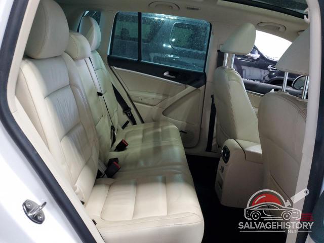 WVGBV7AX6CW604549 2012 VOLKSWAGEN TIGUAN photo no. 11