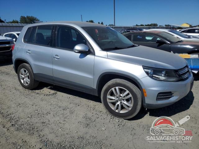 WVGAV3AXXDW622526 2013 VOLKSWAGEN TIGUAN photo no. 4