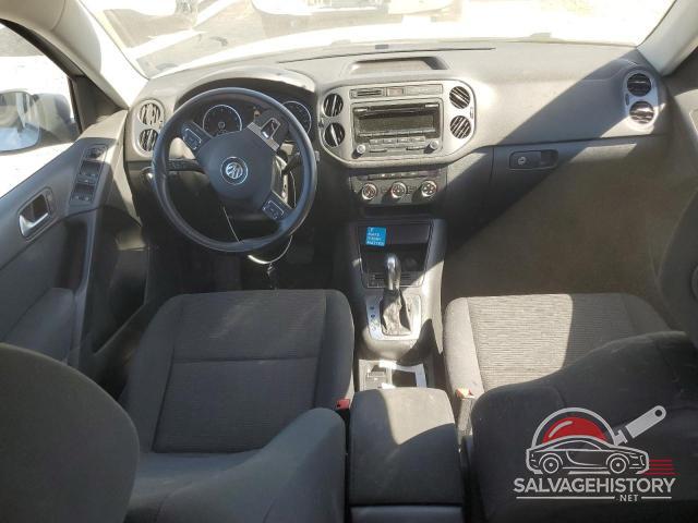 WVGAV3AXXDW622526 2013 VOLKSWAGEN TIGUAN photo no. 8