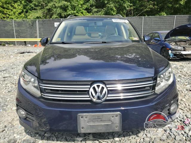 WVGBV7AX8DW519486 2013 VOLKSWAGEN TIGUAN photo no. 5
