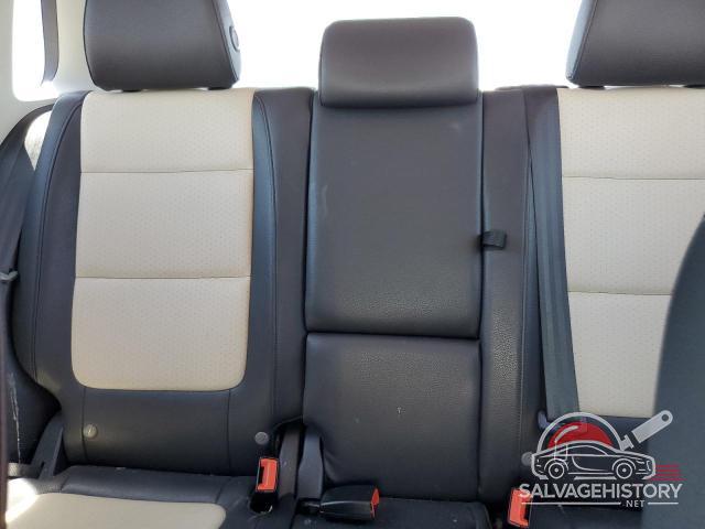 WVGAV7AX5GW584232 2016 VOLKSWAGEN TIGUAN photo no. 10